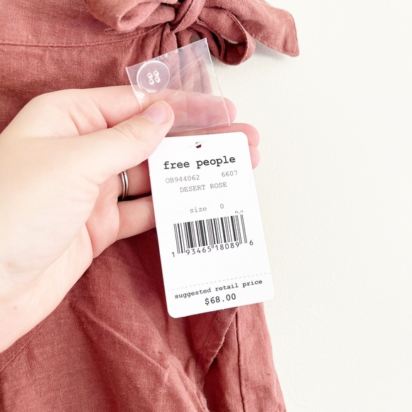 NWT Free People Ruffle My Feathers Mini Skirt in Rose - Picture 5 of 5